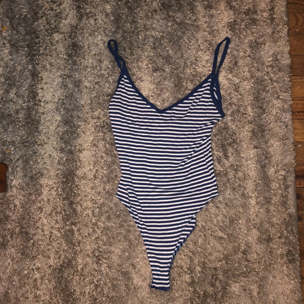 Ribbed body suit
